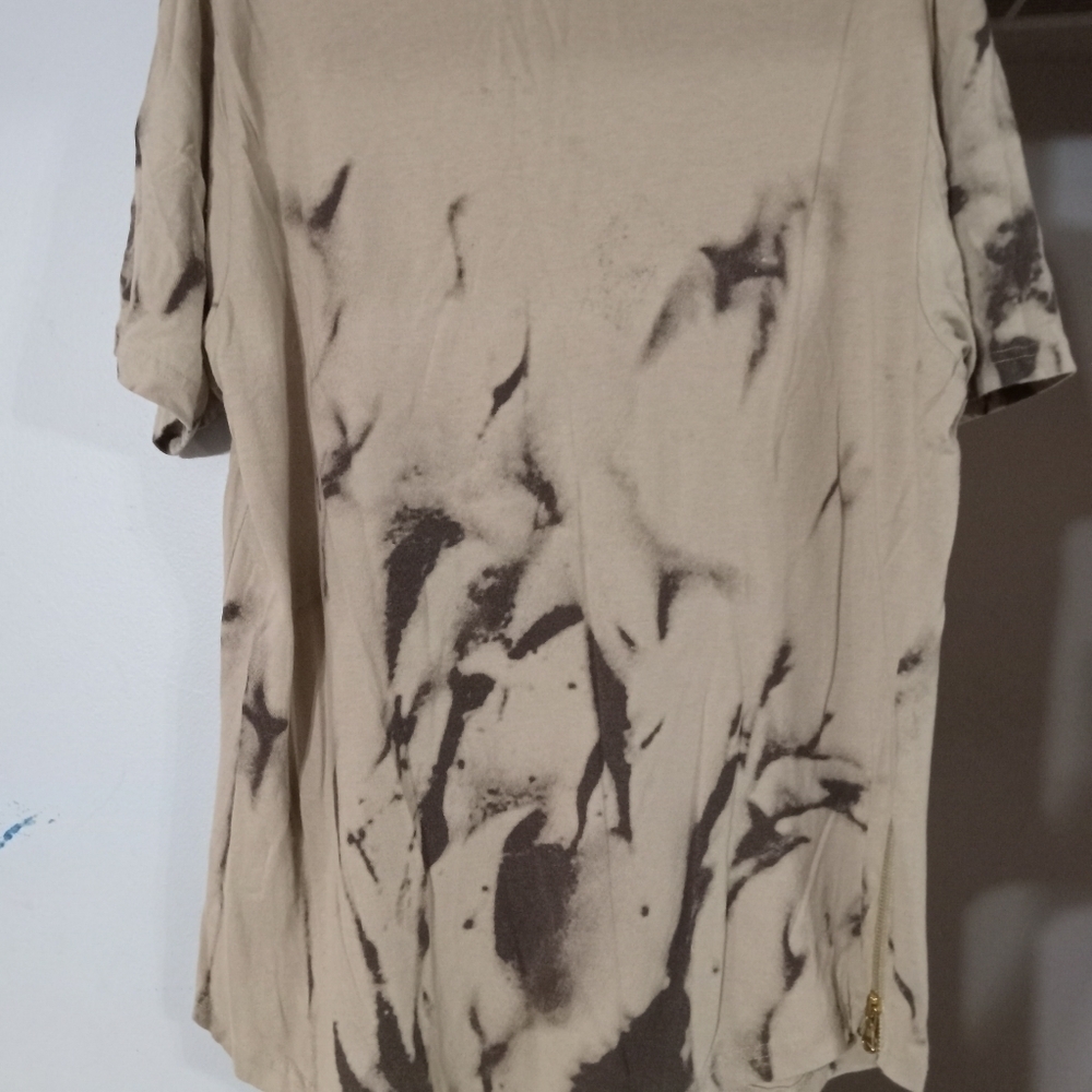 Contender  men's young OG tie dyed graphic tee shirt. Size Large.